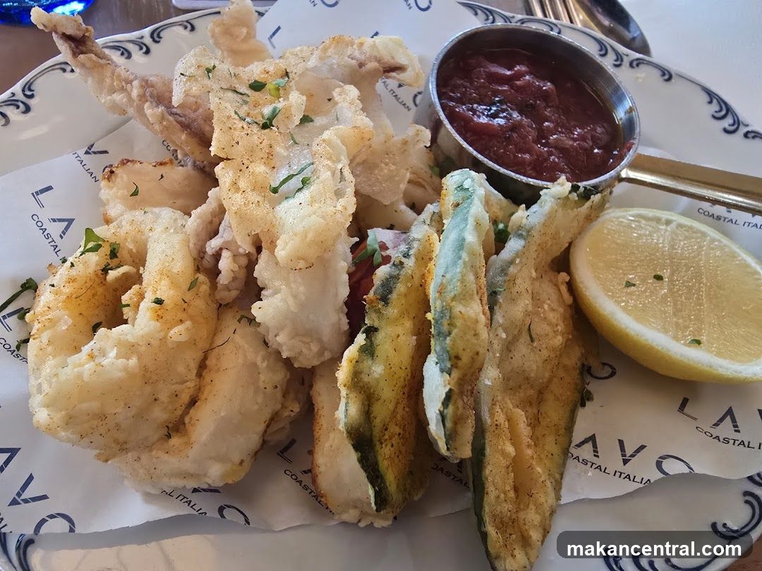 Fried Calamari and Zucchini