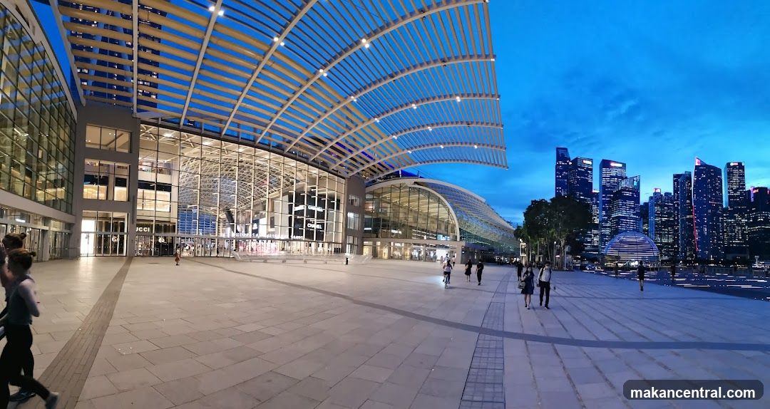 Modern Architecture and City Skyline at Dusk