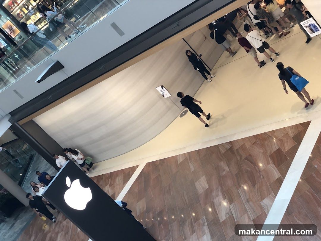 Apple Store Interior