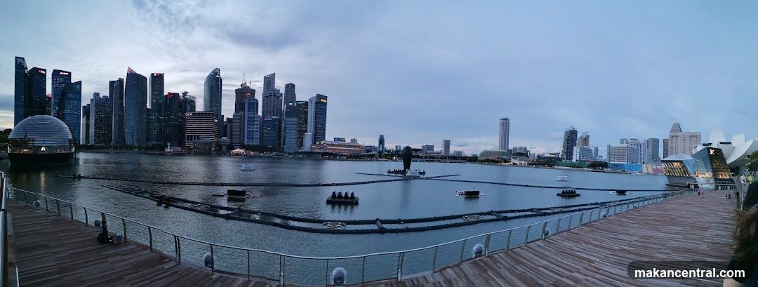 Marina Bay Skyline at Dusk