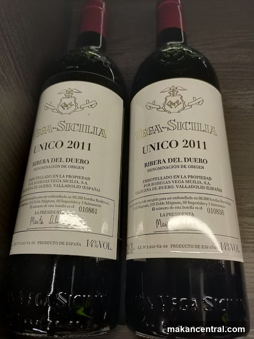 Vega-Sicilia Unico 2011 Wine Bottles