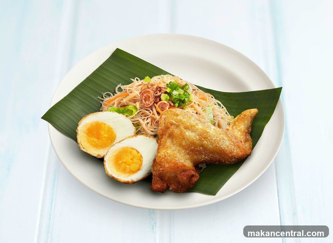 Fried Chicken Wing with Noodles and Eggs